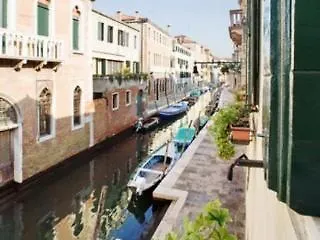 Casa Rezzonico Отель типа 
