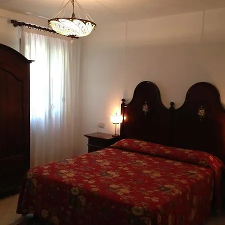 Casa Rezzonico 2* Венеция