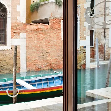 Bed & Breakfast Casa Rezzonico Venezia
